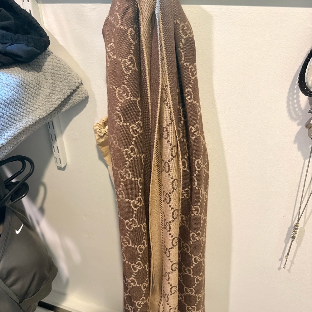 Gucci Brown and Tan Scarf